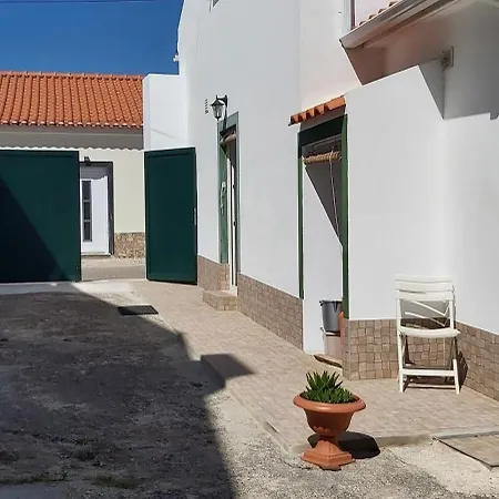 A Casa Alojamento de Acomodação e Pequeno-almoço 3*